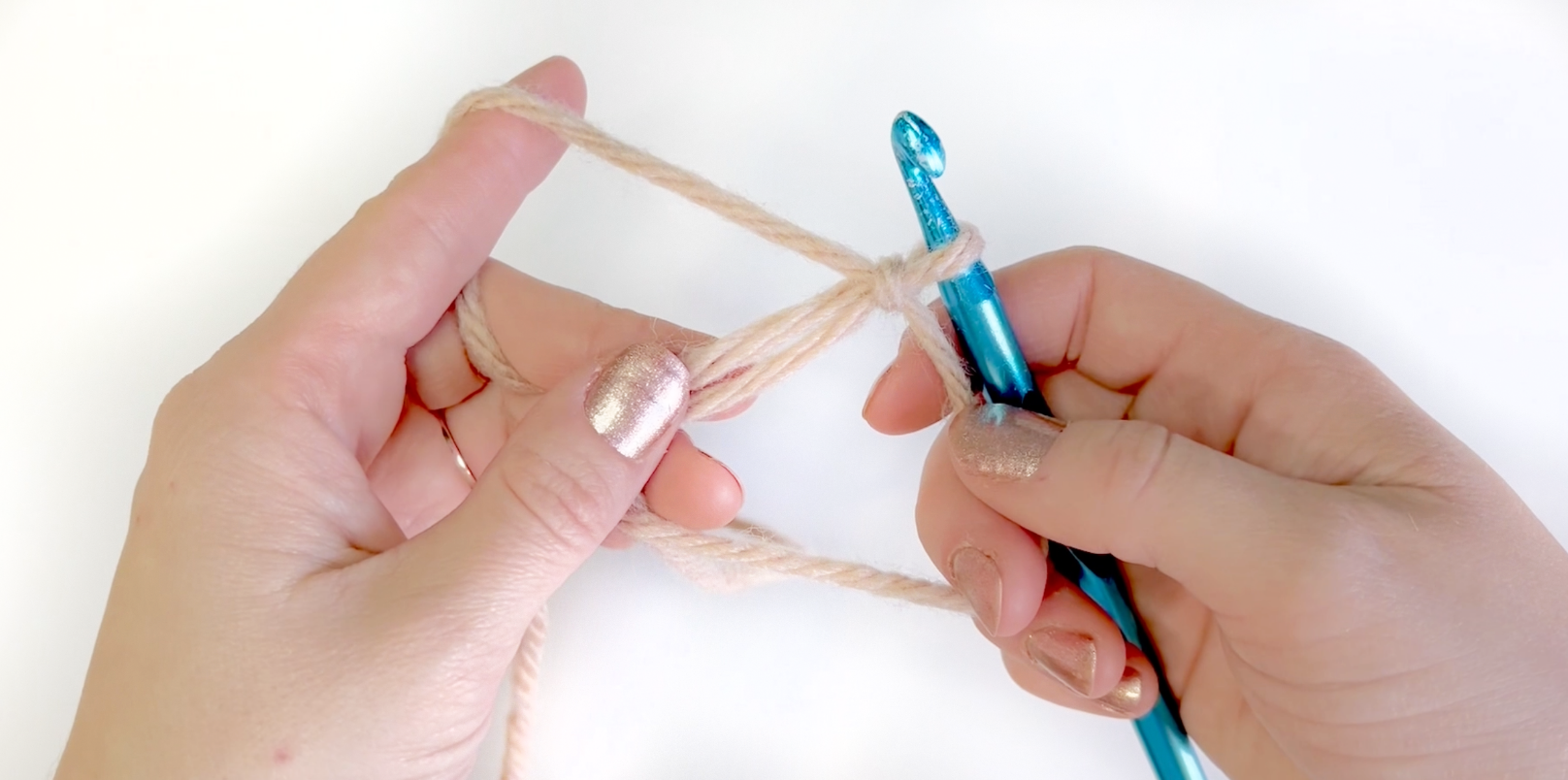 How to Crochet a Solid Heart Granny Square 